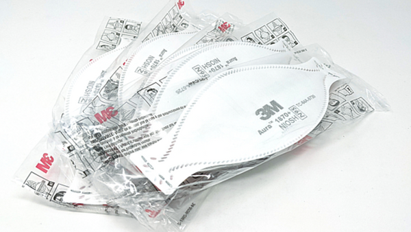 3M™ Aura™ 1870+ Flat Fold Particulate Respirator & Surgical Mask with Fluid Resistance (2 Packs of 20)