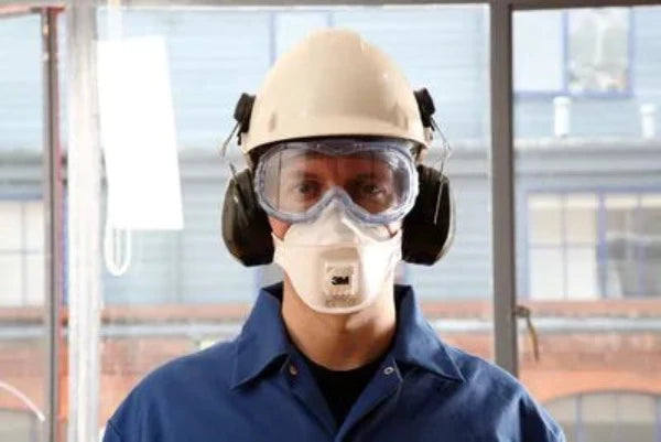 3M™ 9322A Disposable Respirator Face Mask Flat Fold Valved P2